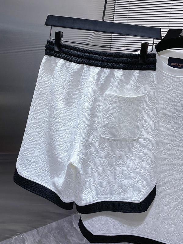夏服セット内部構造